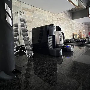 https://appartamento-al-piano-terra-vicino-allaeroporto.hotelinveneto.com